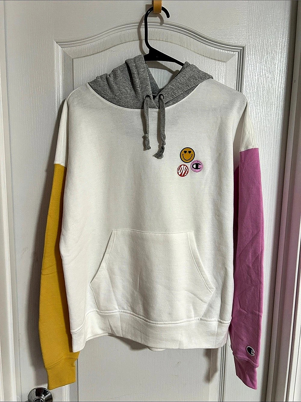 NWT Champion Women's Fleece Pullover Hoodie with Patches Color Block White & Gra